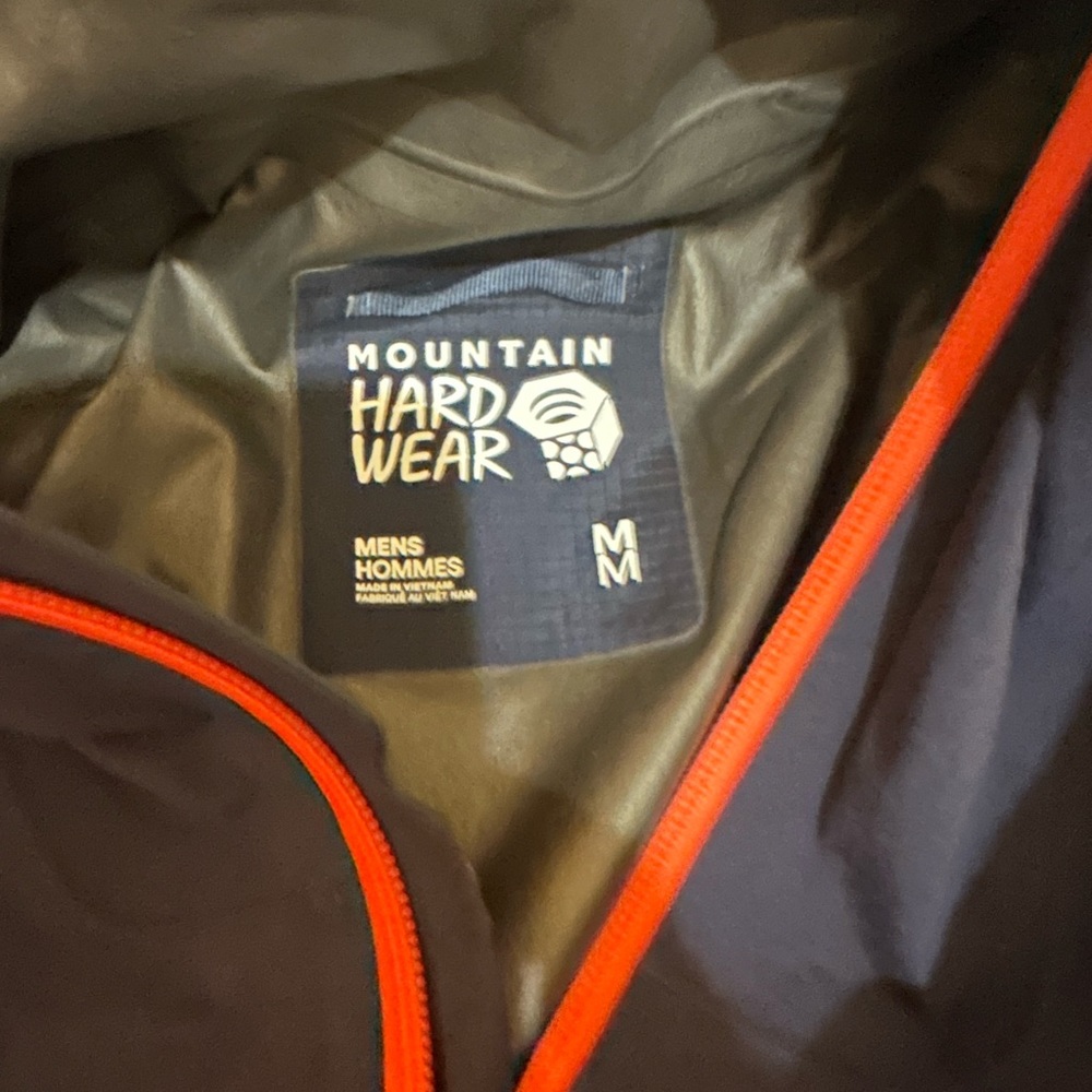 Mountain Hardware Shell with Gore-Tex PAC-Lite
